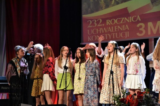 b_1024_768_0_00_images_2022_2023_3maja_gminne_344830675_547302227567519_3030025625191342741_n